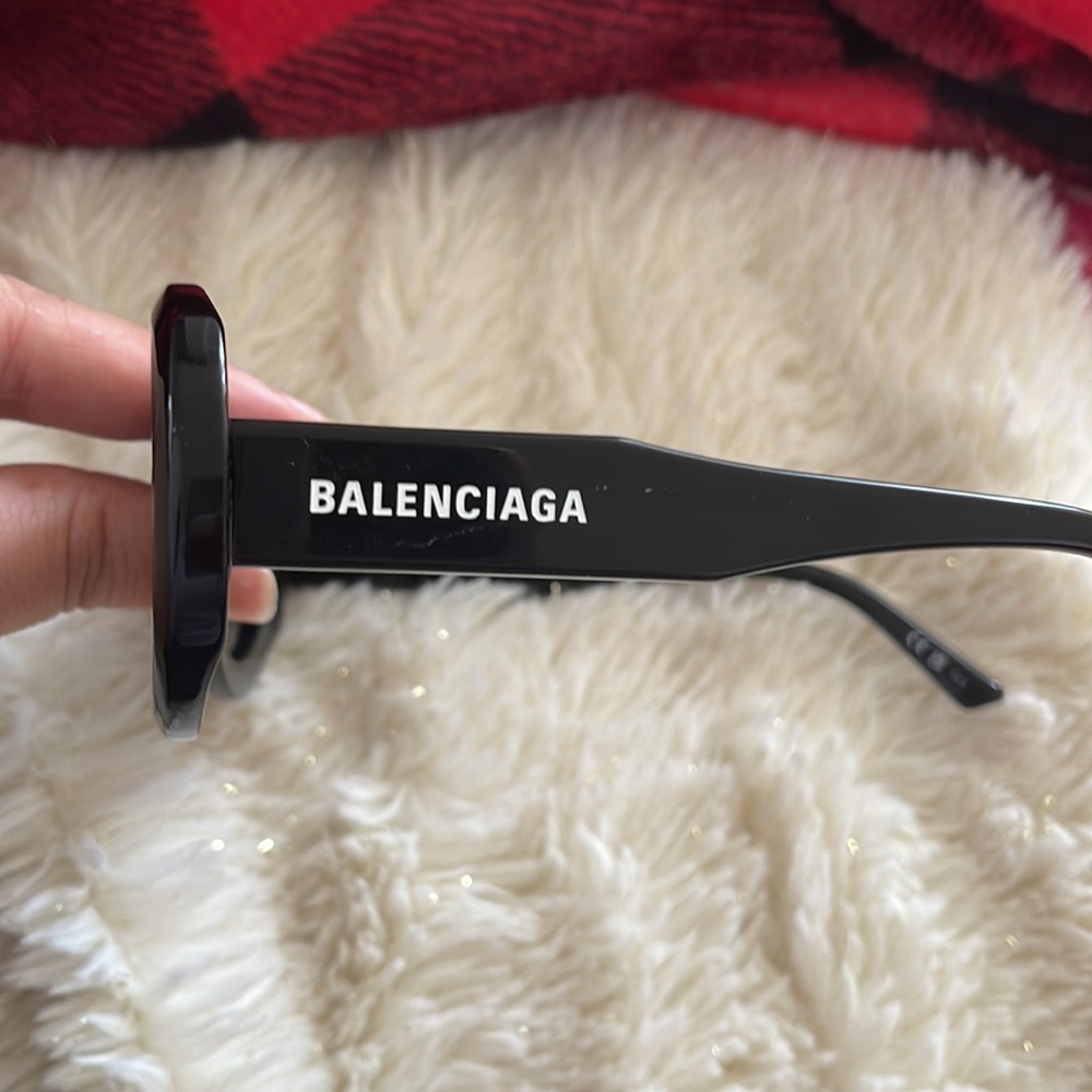 Balenciaga sunglasses - Picture 8 of 12